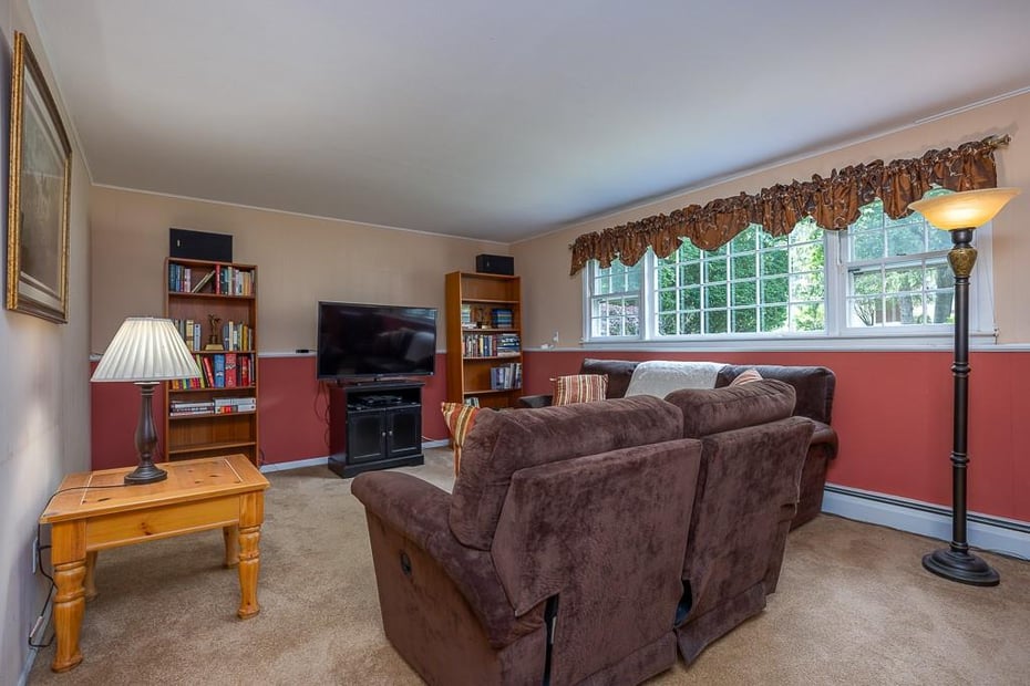 74 Eberling Drive Photo 28