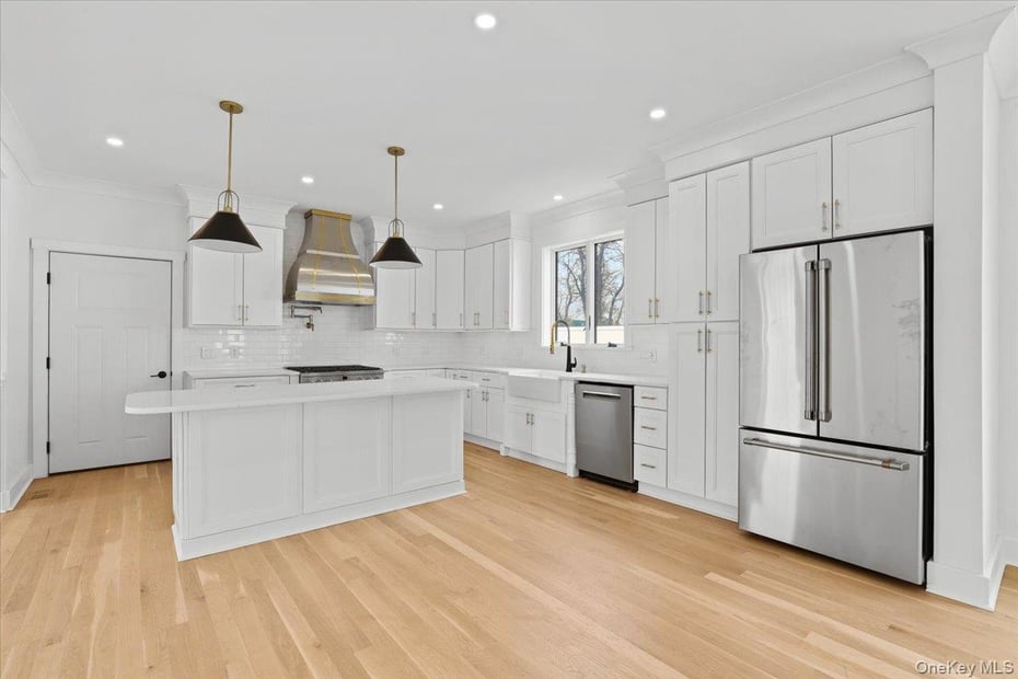 20 Hilltop Drive Photo 9
