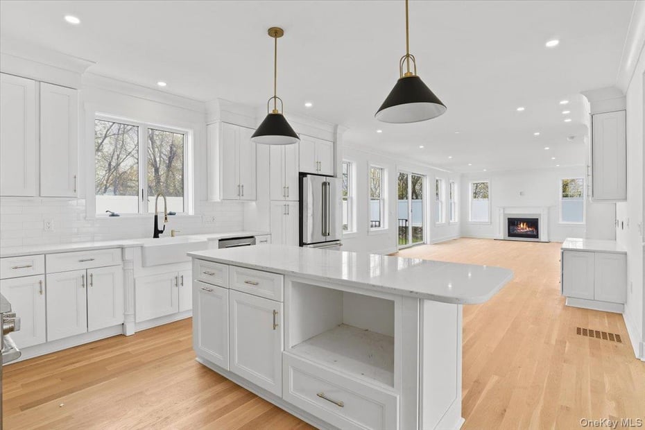 20 Hilltop Drive Photo 10