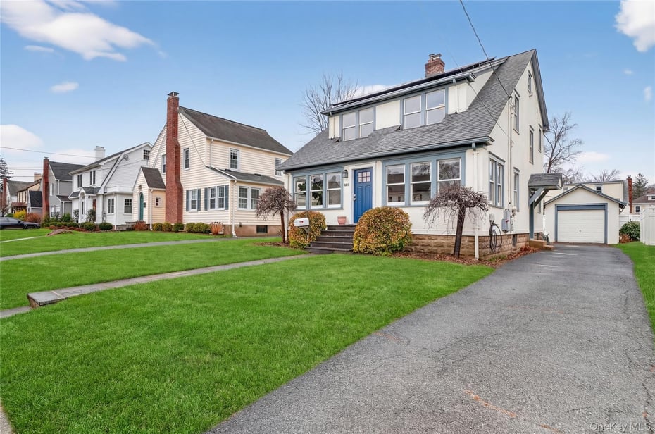 80 Hawley Avenue Photo 17