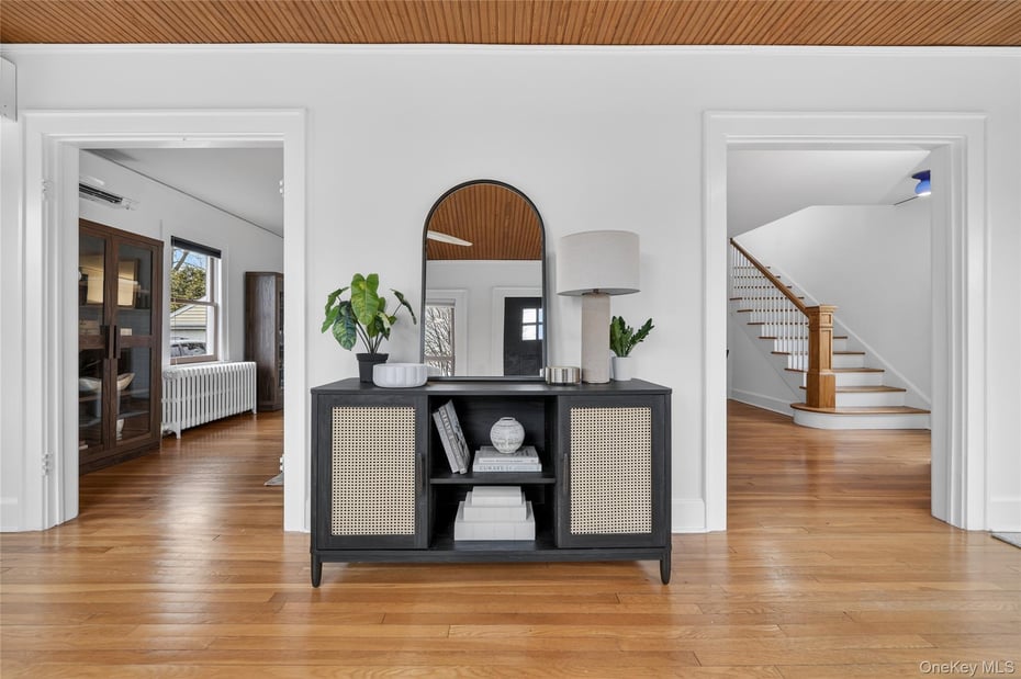 80 Hawley Avenue Photo 2