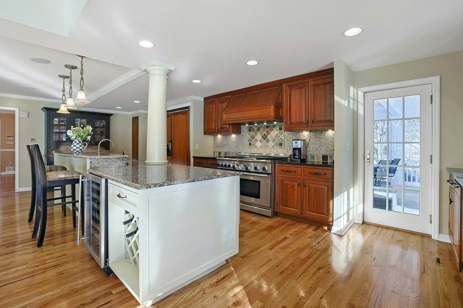18 Valley Lane Photo 13