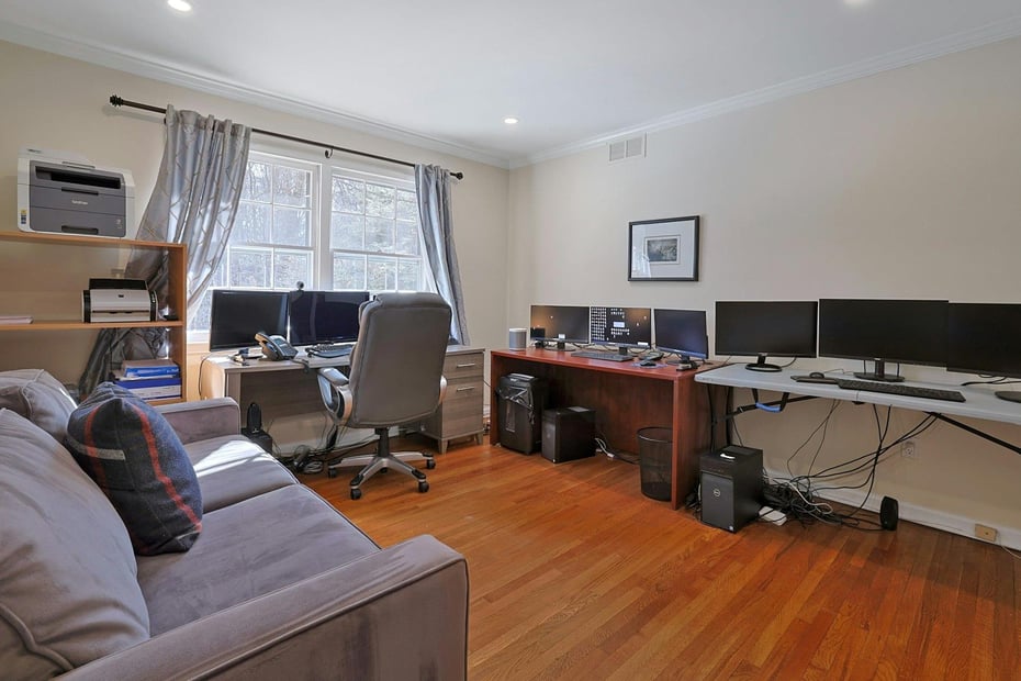 18 Valley Lane Photo 28