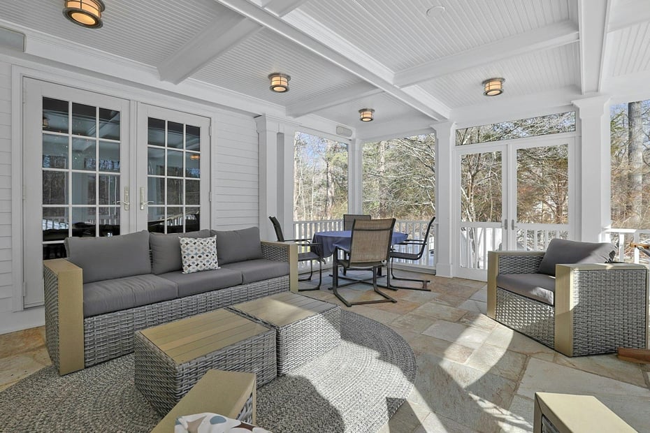 18 Valley Lane Photo 19