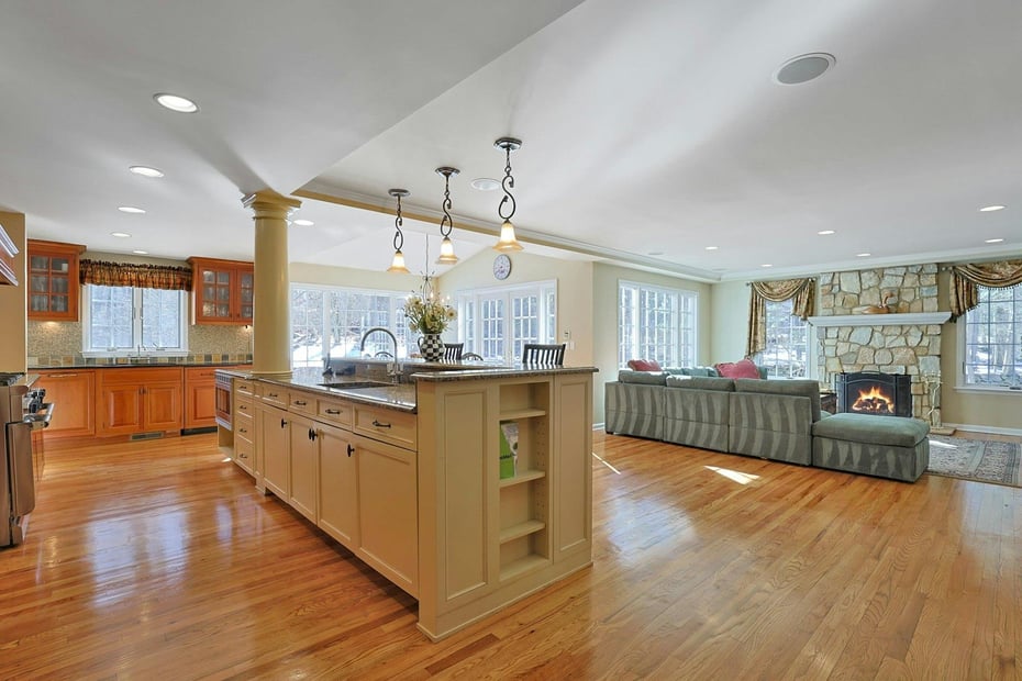 18 Valley Lane Photo 10