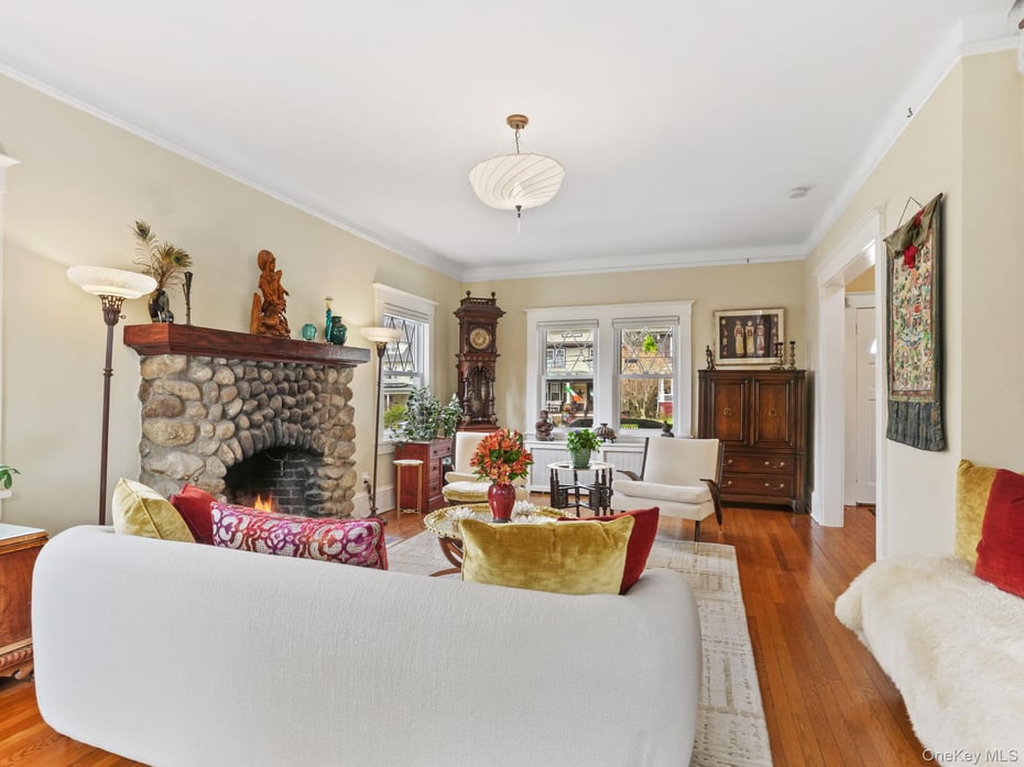 36 Howard Avenue Photo 10