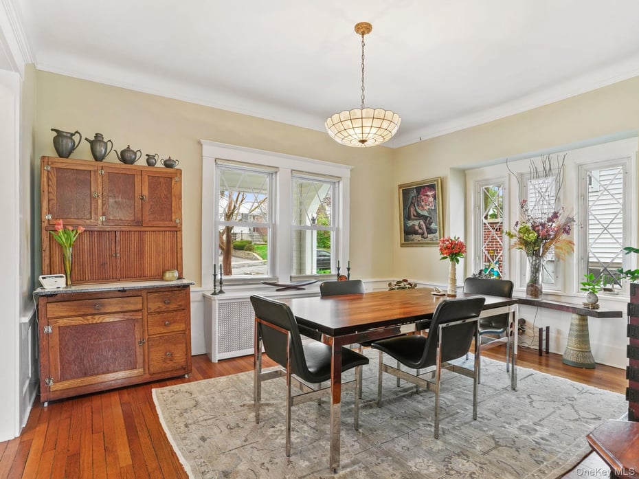 36 Howard Avenue Photo 12
