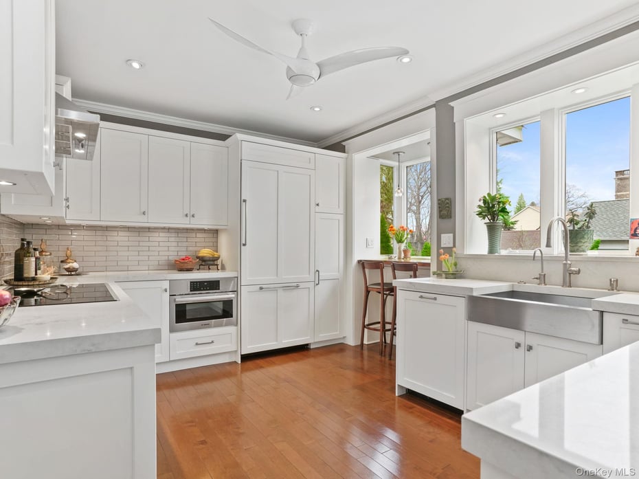 36 Howard Avenue Photo 4