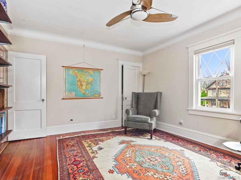 36 Howard Avenue Photo 19