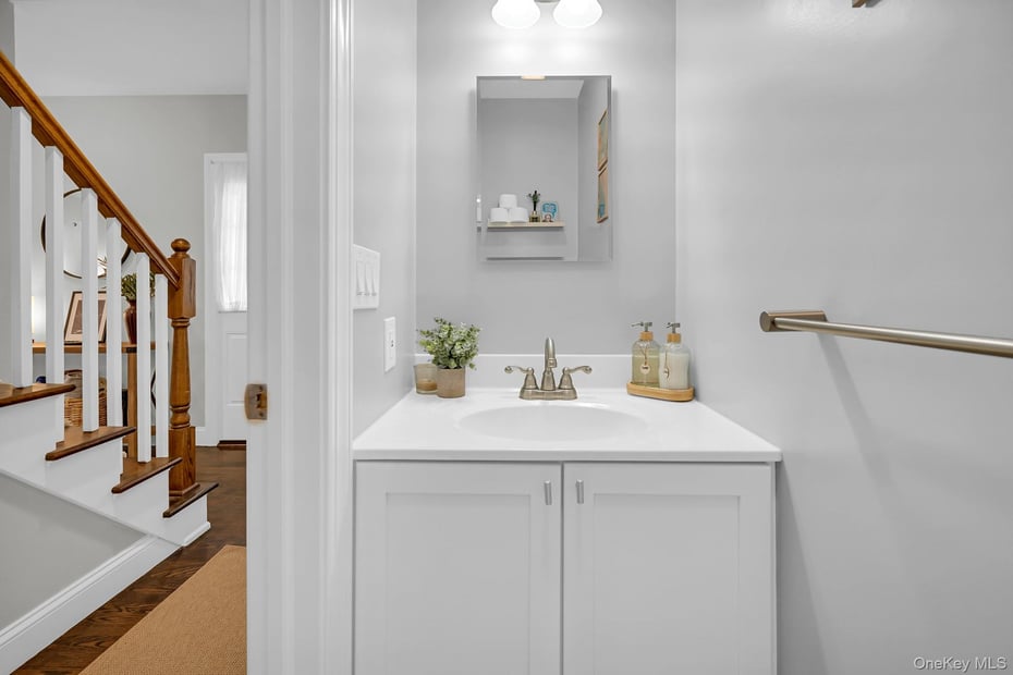 55 Hawley Avenue Photo 22