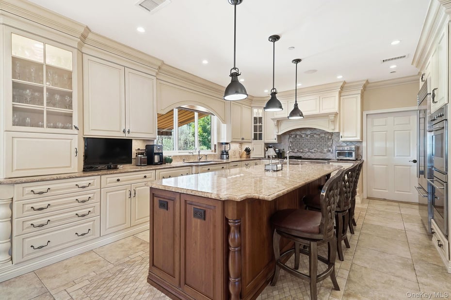 33 Hevelyne Road Photo 15