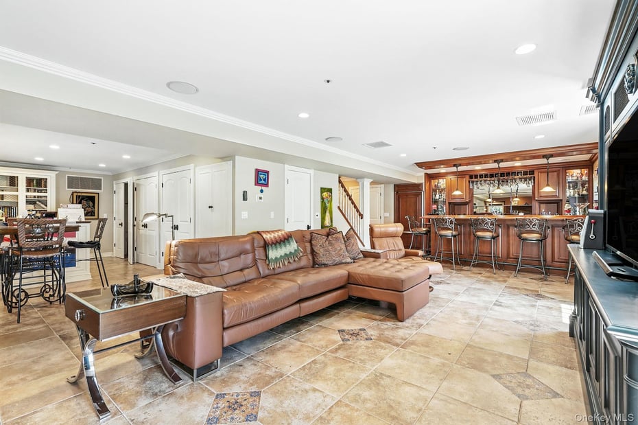 33 Hevelyne Road Photo 17