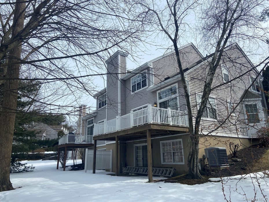 83 Roundtop Road Photo 1