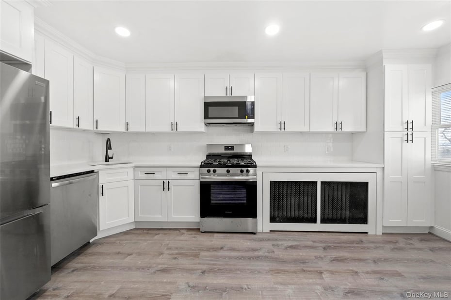 56 S Highland Avenue  #1B Photo 3