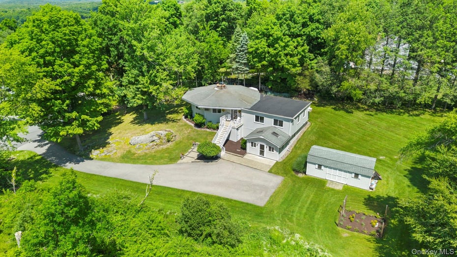 12 Raymond Road Photo 35