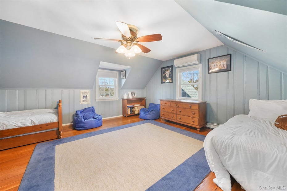 5 Birch Street W Photo 23