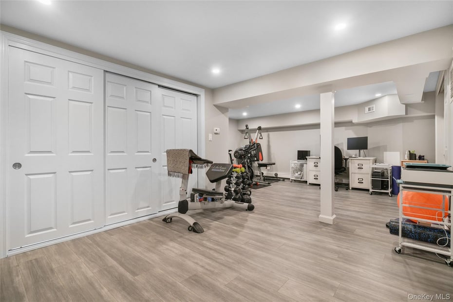 5 Birch Street W Photo 27