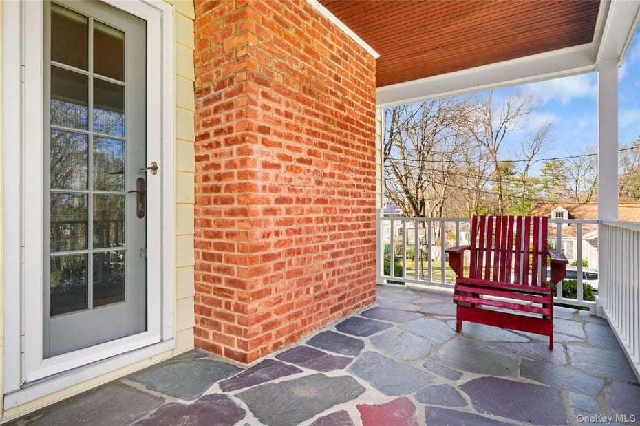 5 Birch Street W Photo 28