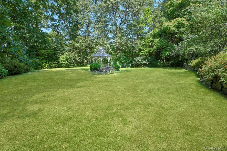 301 Whippoorwill Road Photo 49