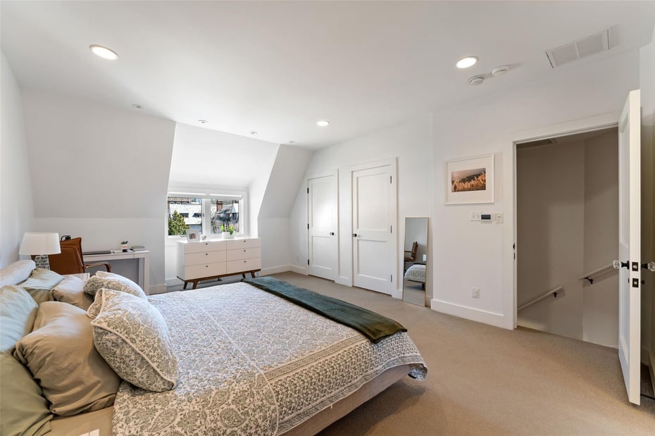 11 Bolton Gardens Photo 12