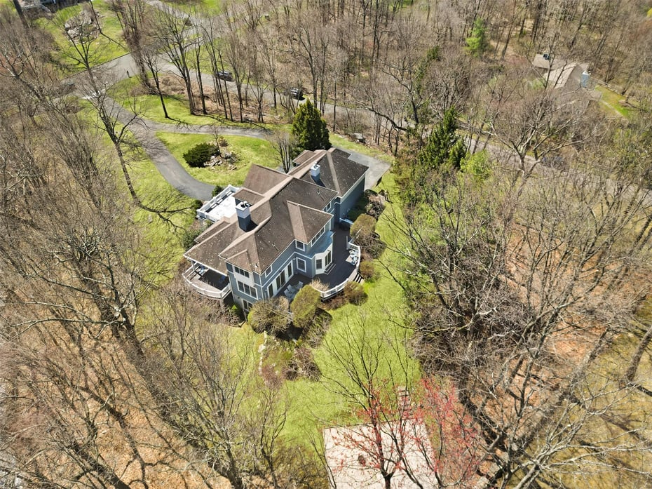 101 Hardscrabble Lake Drive Photo 32