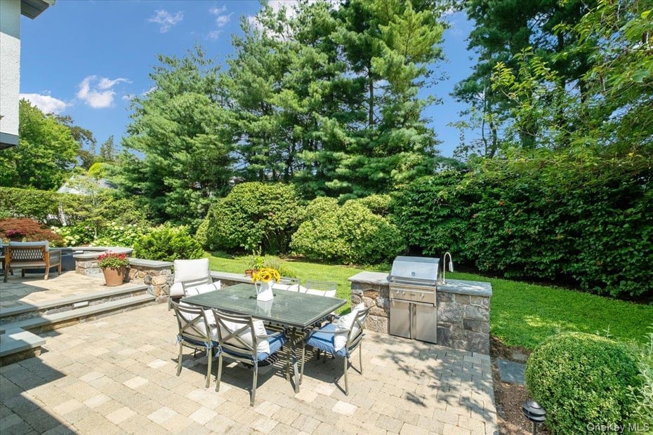 21 Orchard Road Photo 43