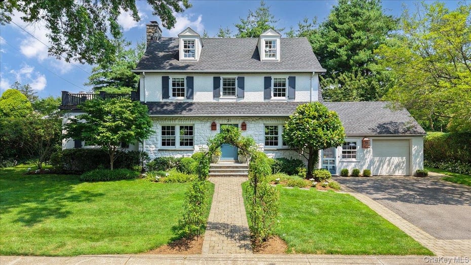 21 Orchard Road Photo 2