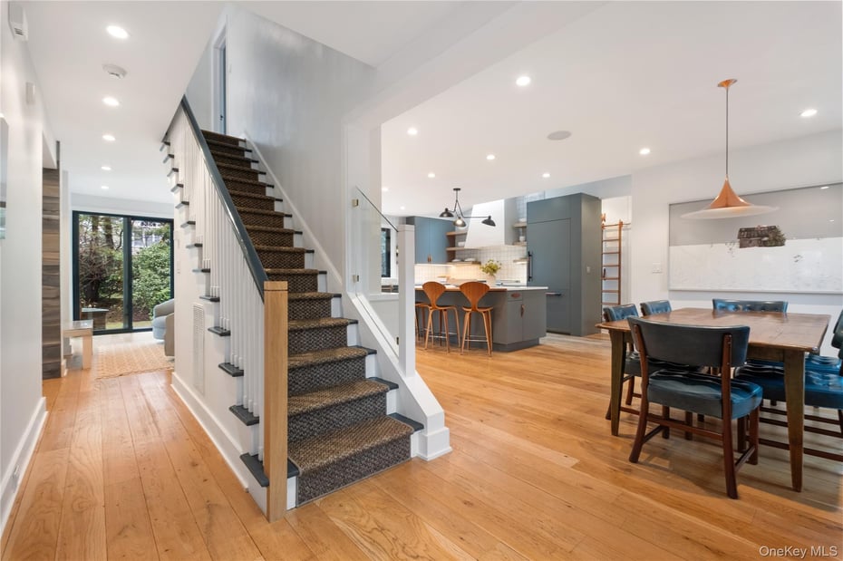 21 Orchard Road Photo 6