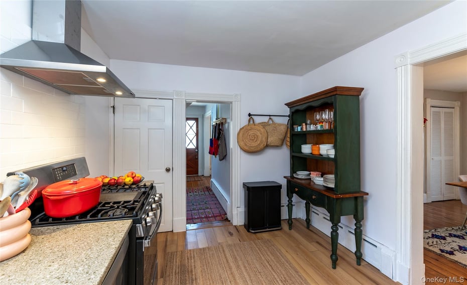 322 N Midland Avenue Photo 22