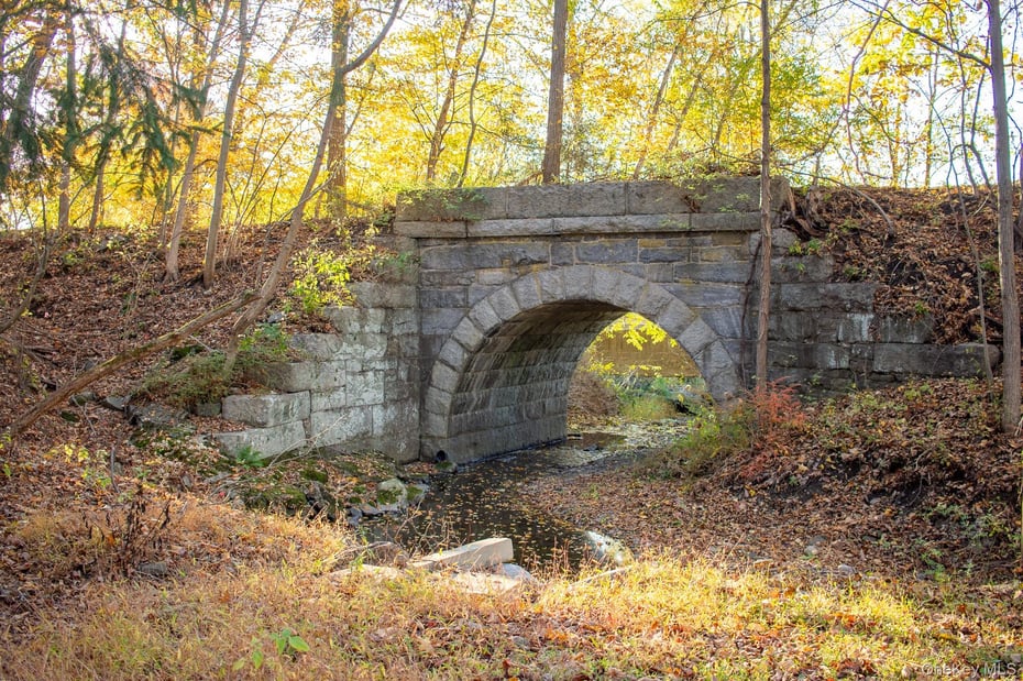 48 Konig Road Photo 21