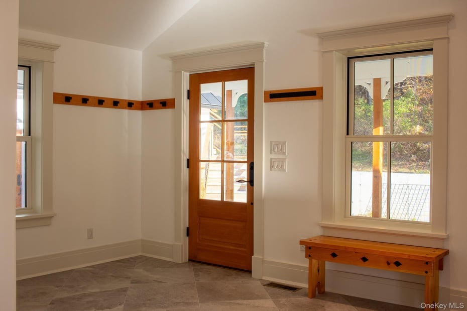 48 Konig Road Photo 4