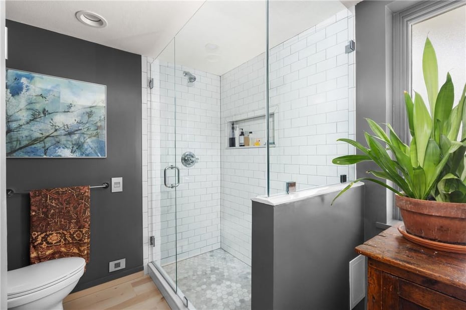 552 Grand Avenue Photo 28