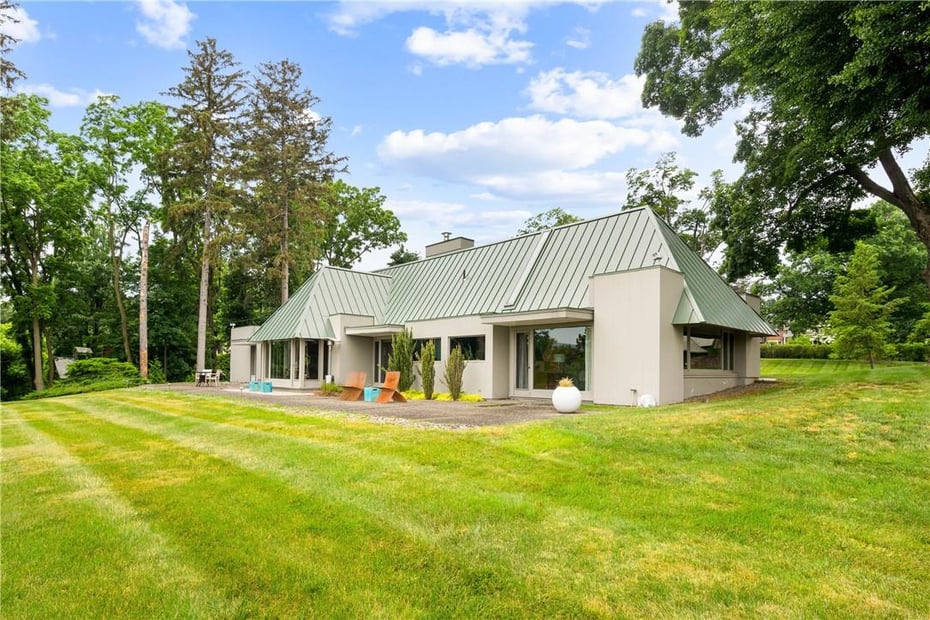 552 Grand Avenue Photo 7