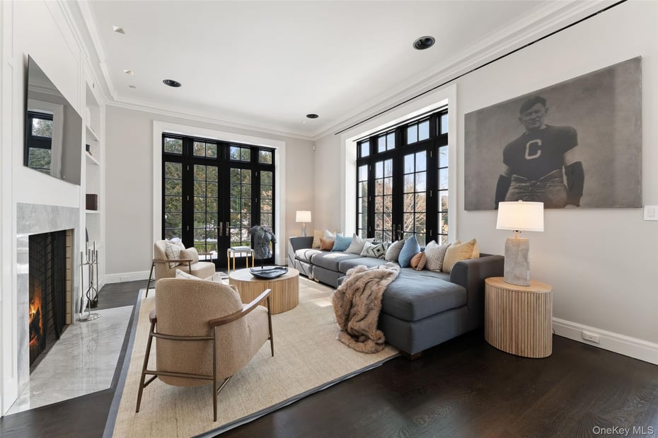 16 Taylor Road Photo 13