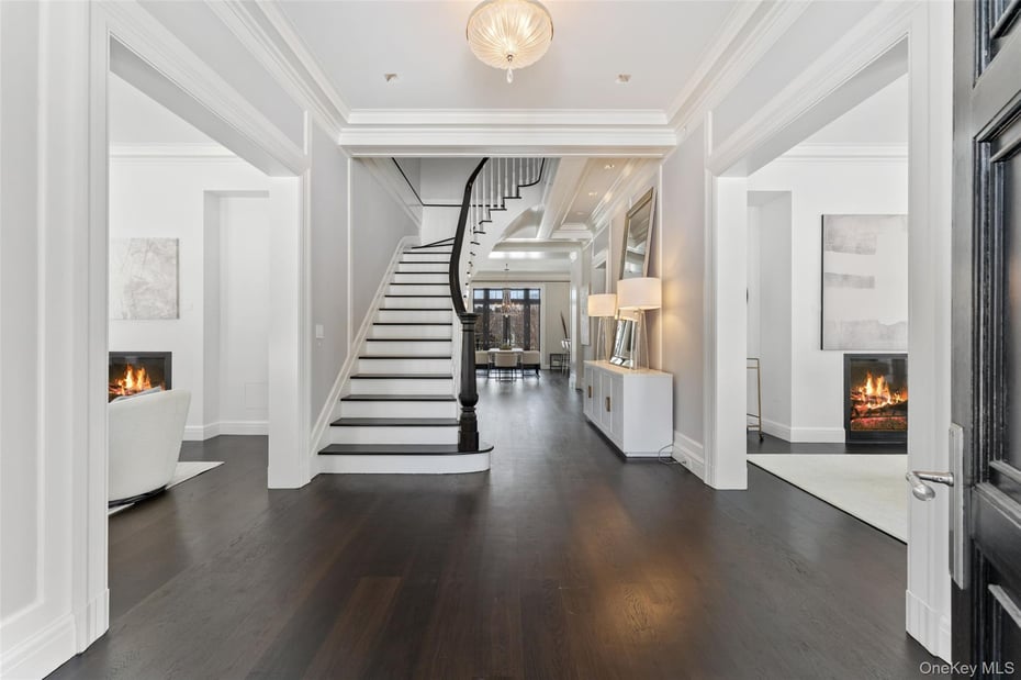 16 Taylor Road Photo 4