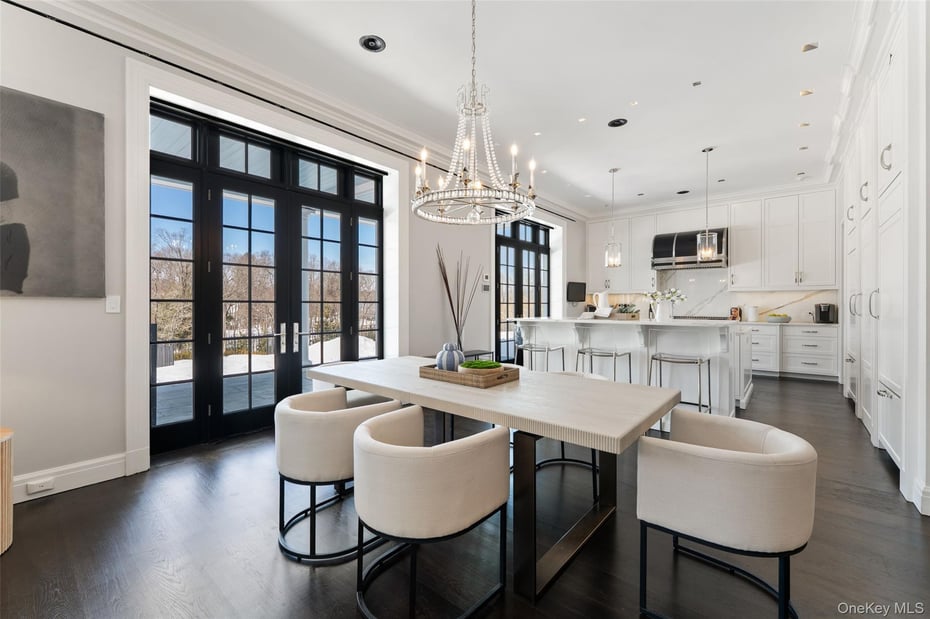 16 Taylor Road Photo 16