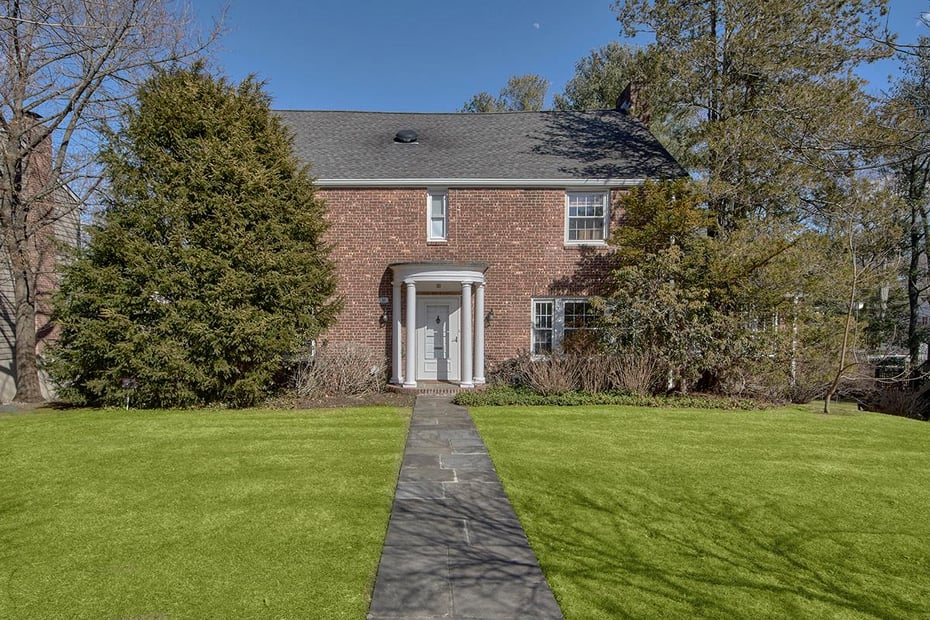 10 Richbell Road Photo 1