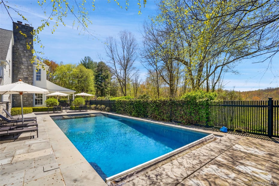 665 Guard Hill Road Photo 30