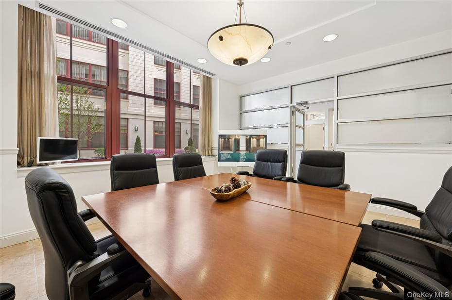 1 Scarsdale Road  #613 Photo 19