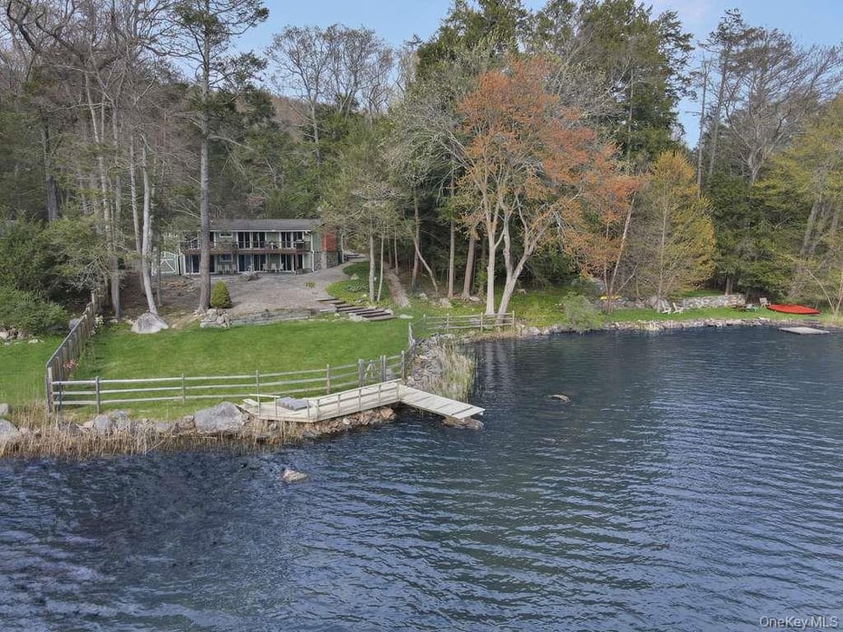 58 Twin Lakes Road Photo 1
