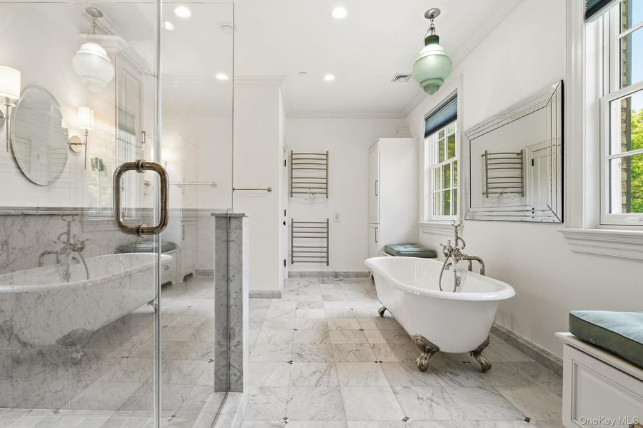 2 Heathcote Drive Photo 29