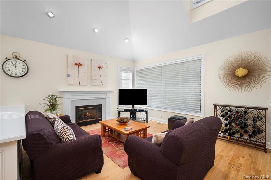 775 Scarsdale Road #7 Photo 7