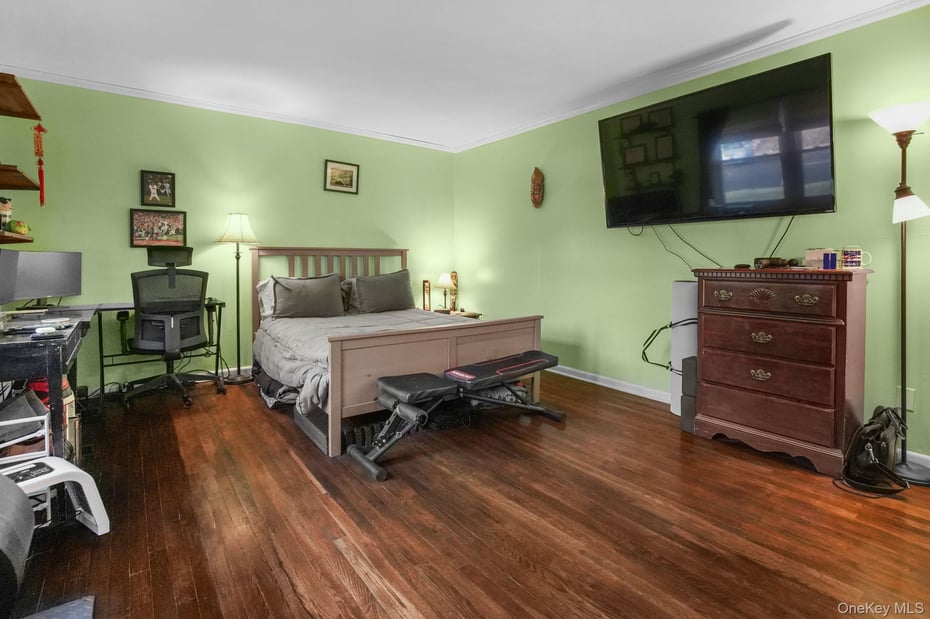 240 S Broadway  #16B Photo 12