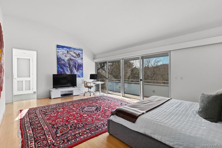 54 Cross Pond Road Photo 32