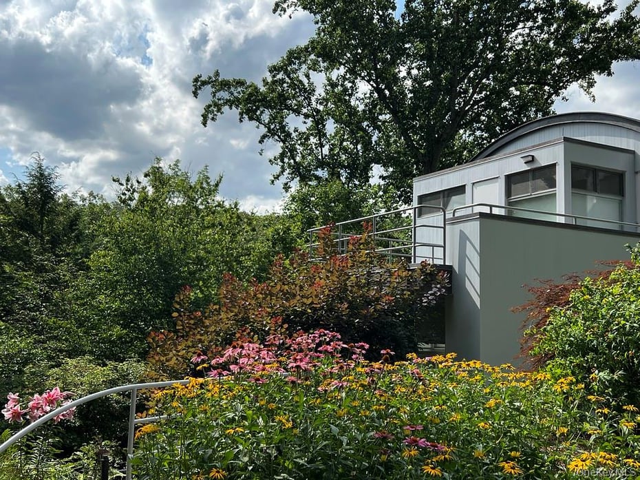 54 Cross Pond Road Photo 41