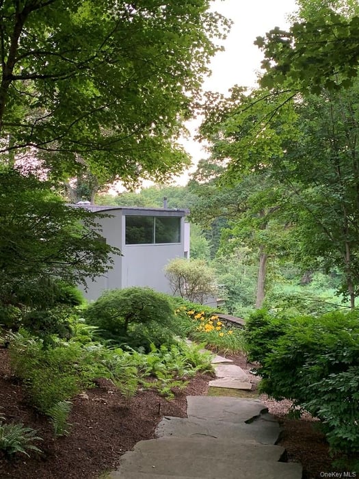 54 Cross Pond Road Photo 41