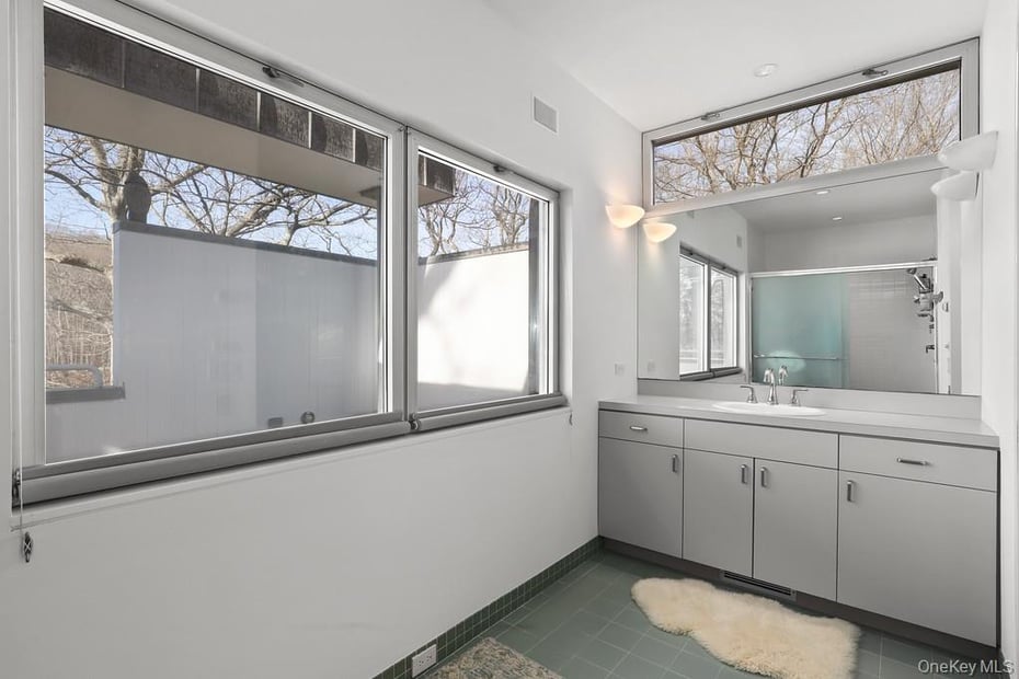 54 Cross Pond Road Photo 19