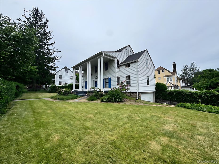 312 Hawthorne Terrace Photo 6