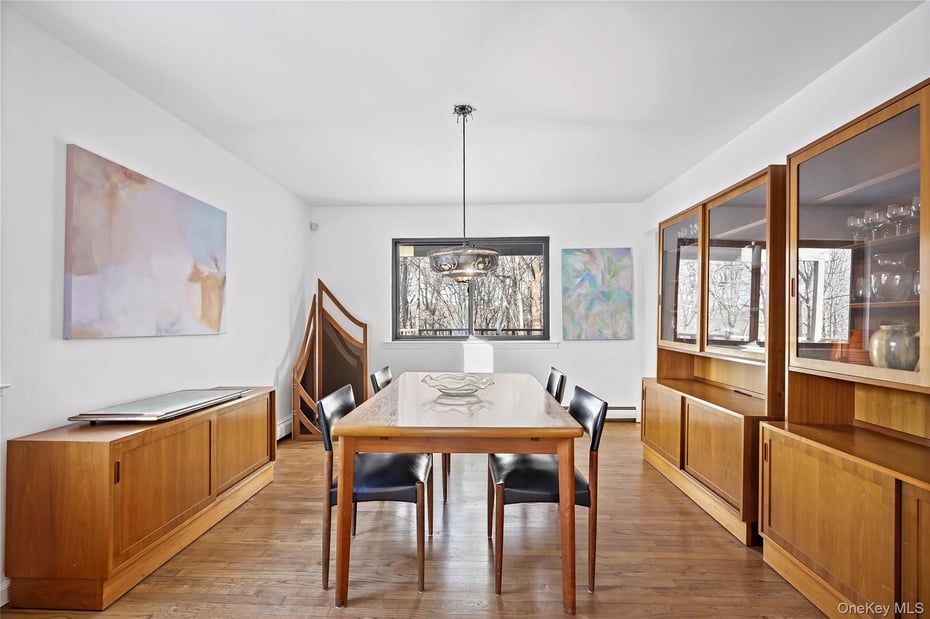 37 Fox Den Road Photo 9