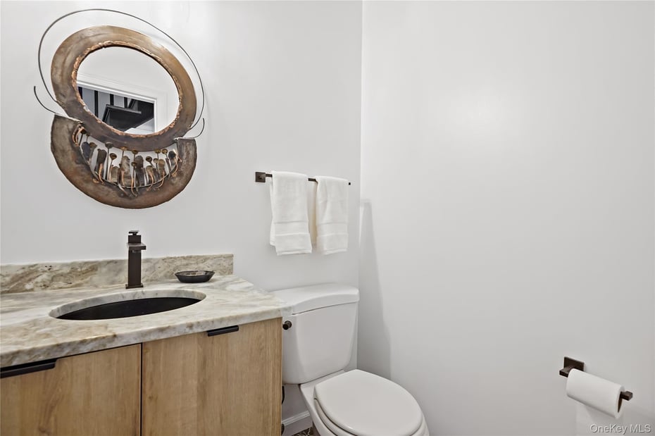 37 Fox Den Road Photo 14